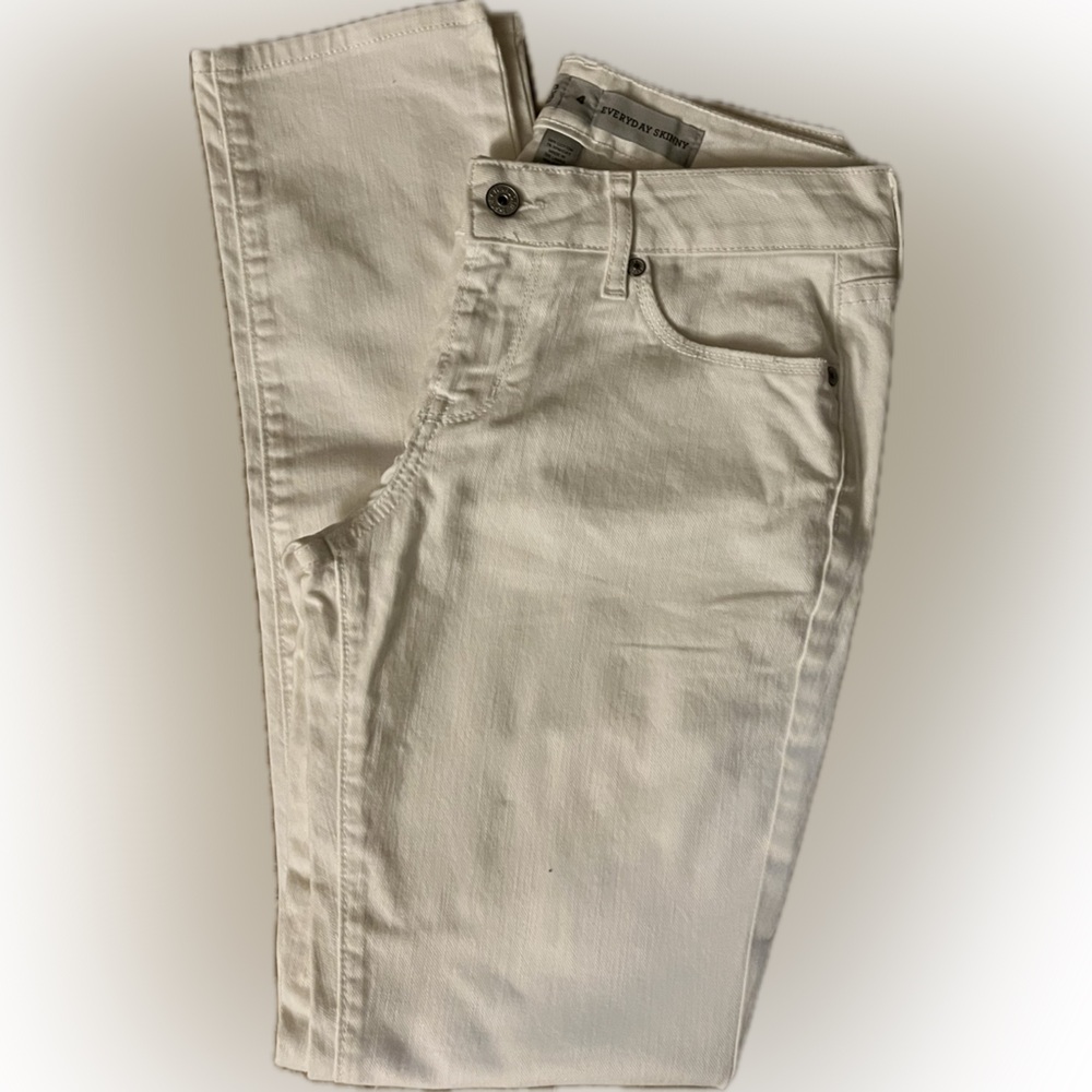 NWOT Charlotte Russe White Skinny Jeans